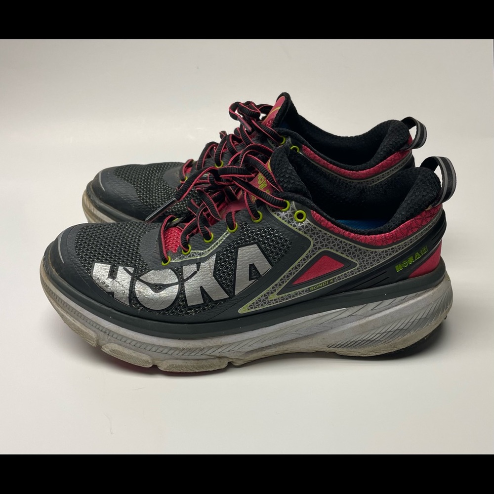 HOKA Bondi 4 Women size 8
